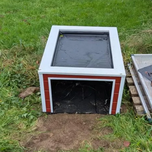 Completed customer DIY robot mower garage built using ThorePlans